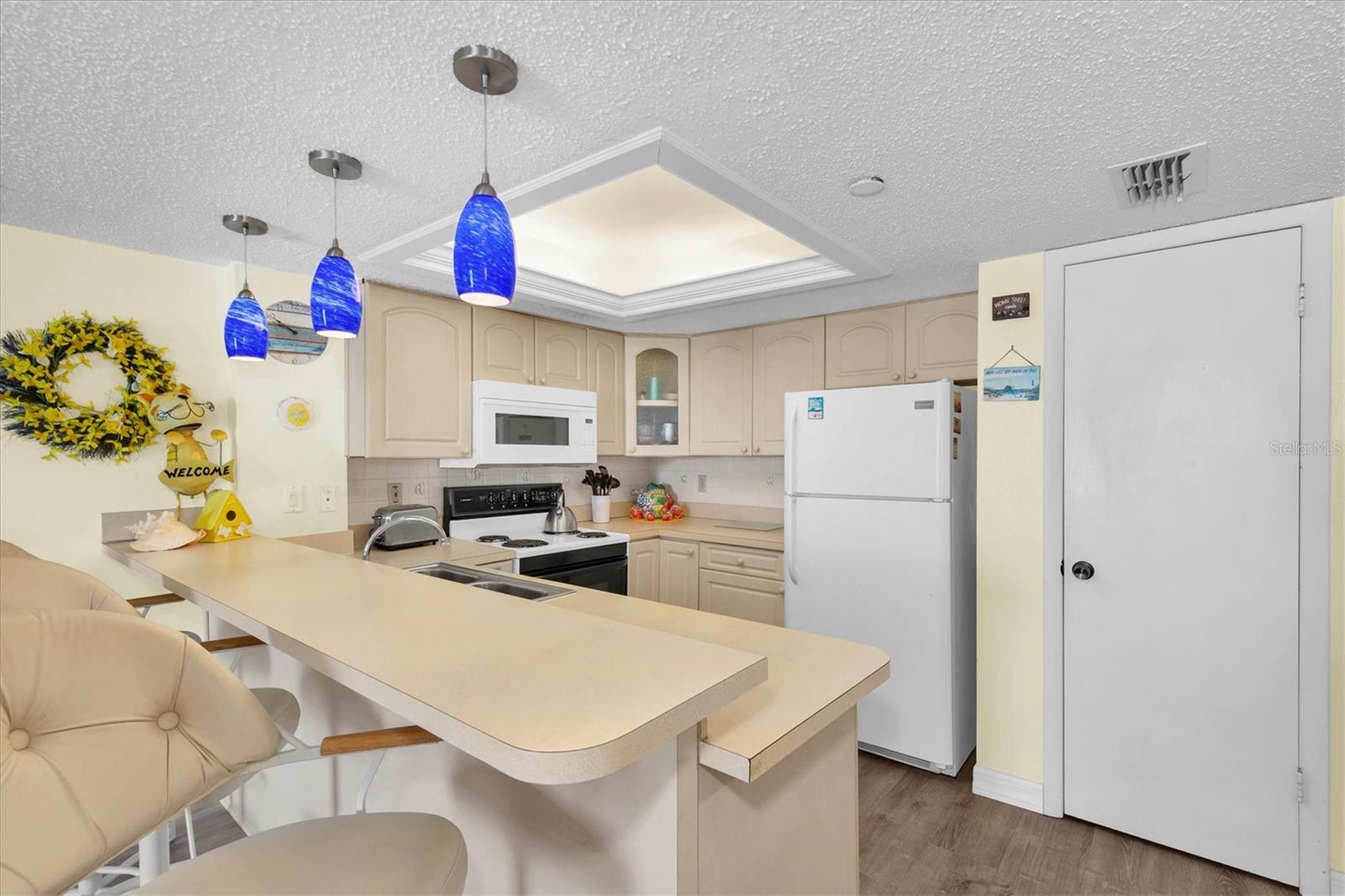 19440 Gulf Blvd #209 Property Photo 11