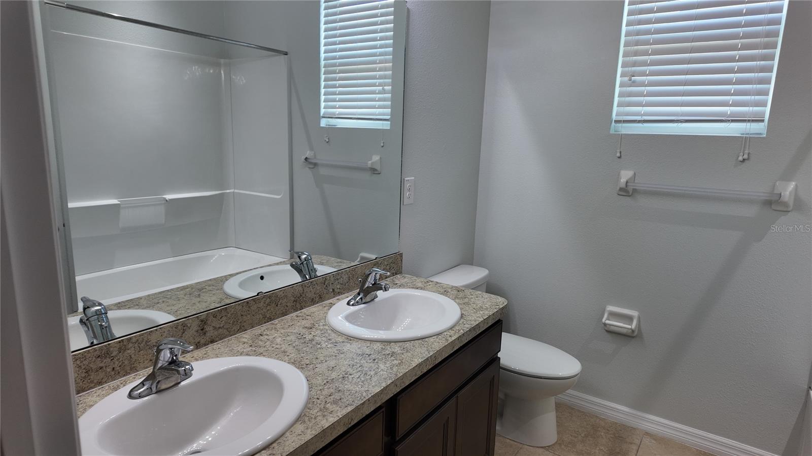 7690 Timberview Loop Property Photo 12
