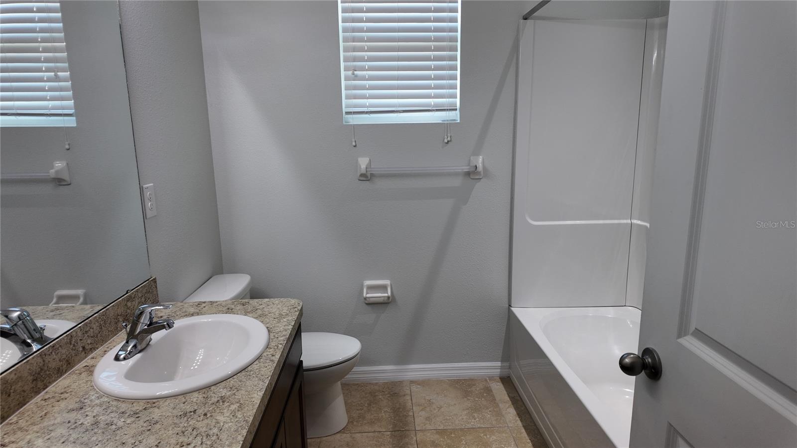 7690 Timberview Loop Property Photo 13