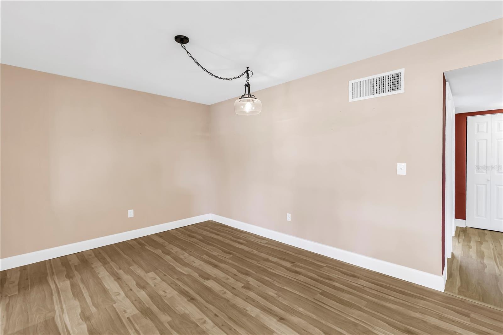 4455 Duhme Rd #109 Property Photo 24