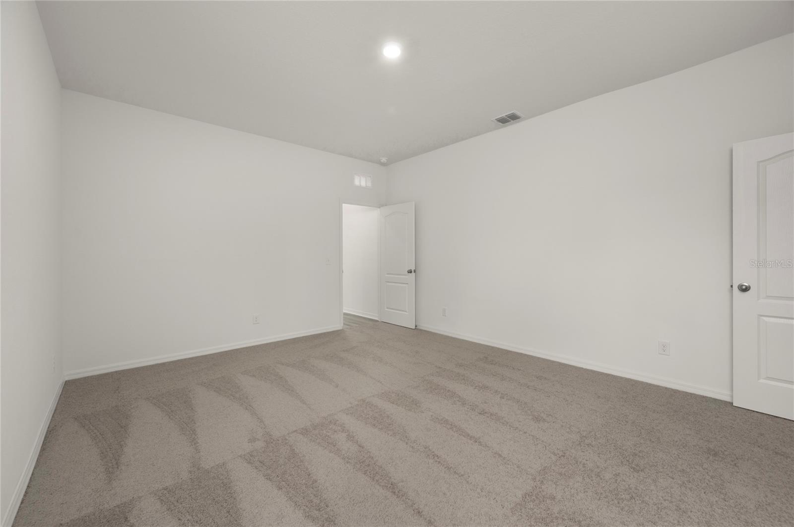 306 Bowfin Ct Property Photo 9