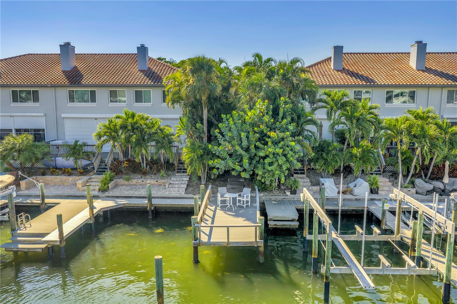 903 Pinellas Bayway S #302 Property Photo 3