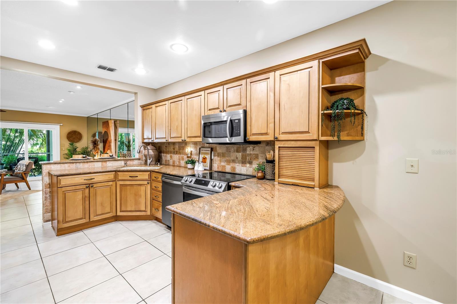 903 Pinellas Bayway S #302 Property Photo 15