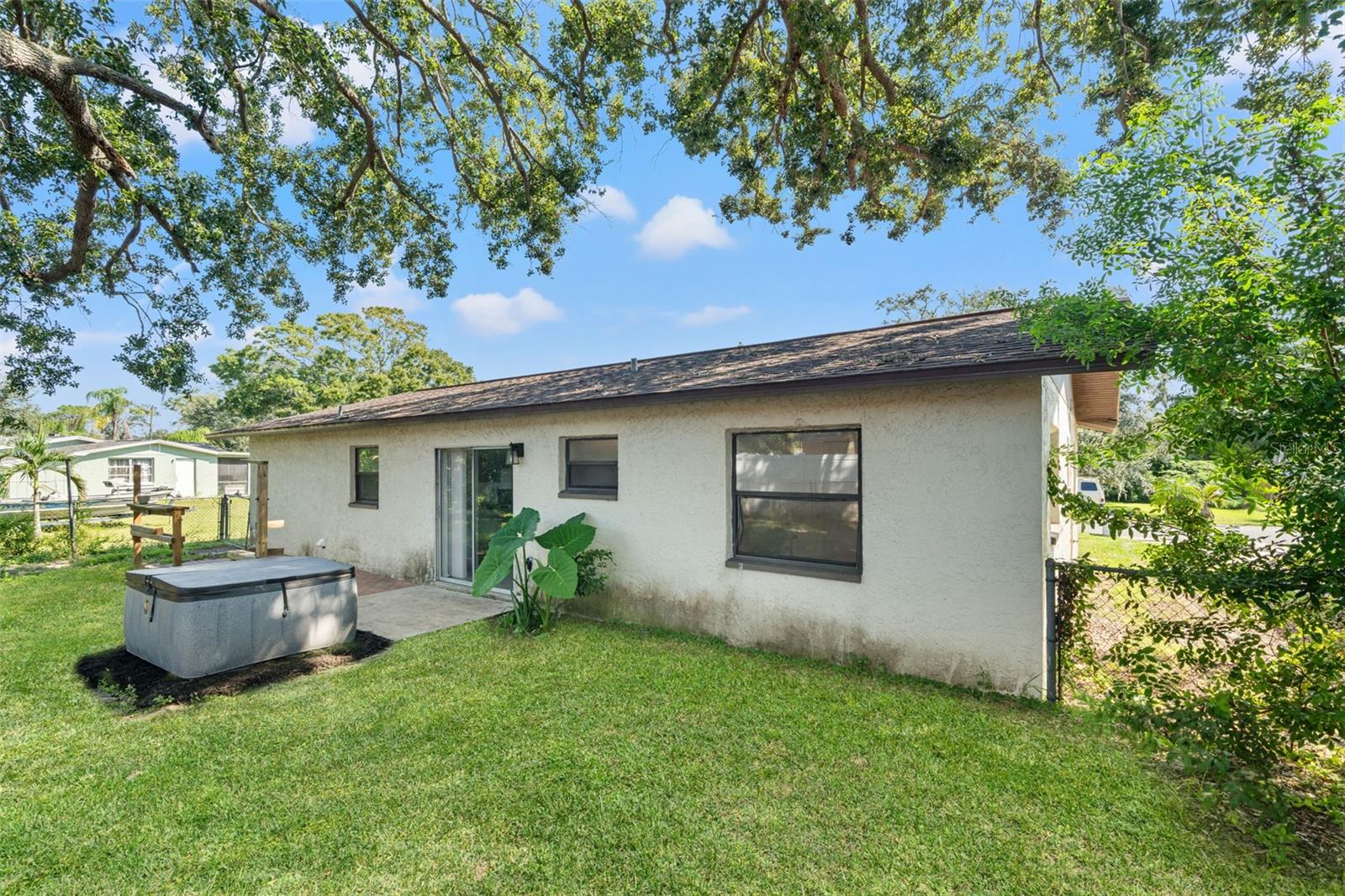 5828 Mariposa Dr Property Photo 25