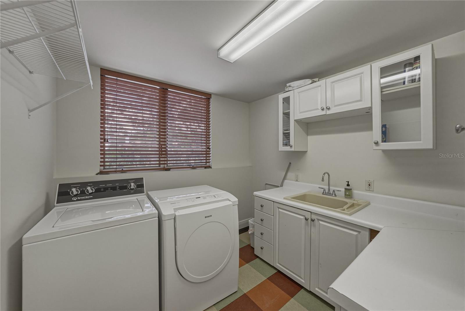 838 Monterey Blvd Ne Property Photo 47