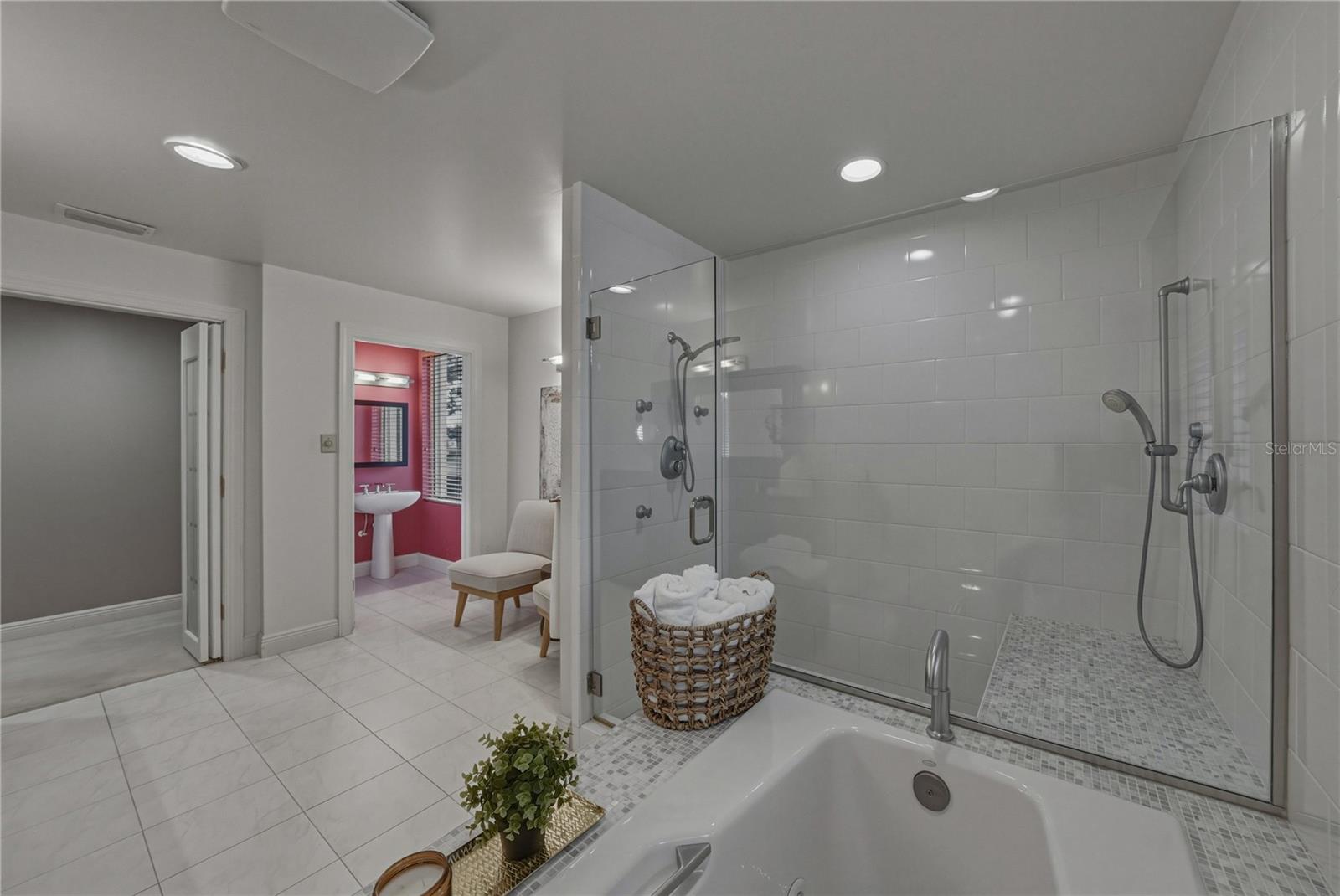 838 Monterey Blvd Ne Property Photo 59