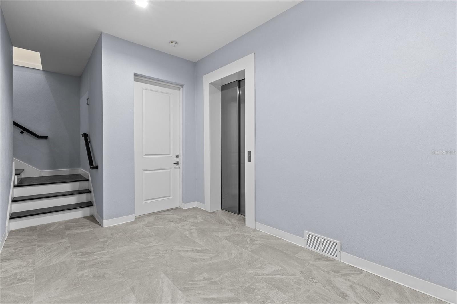107 12th St Property Photo 54