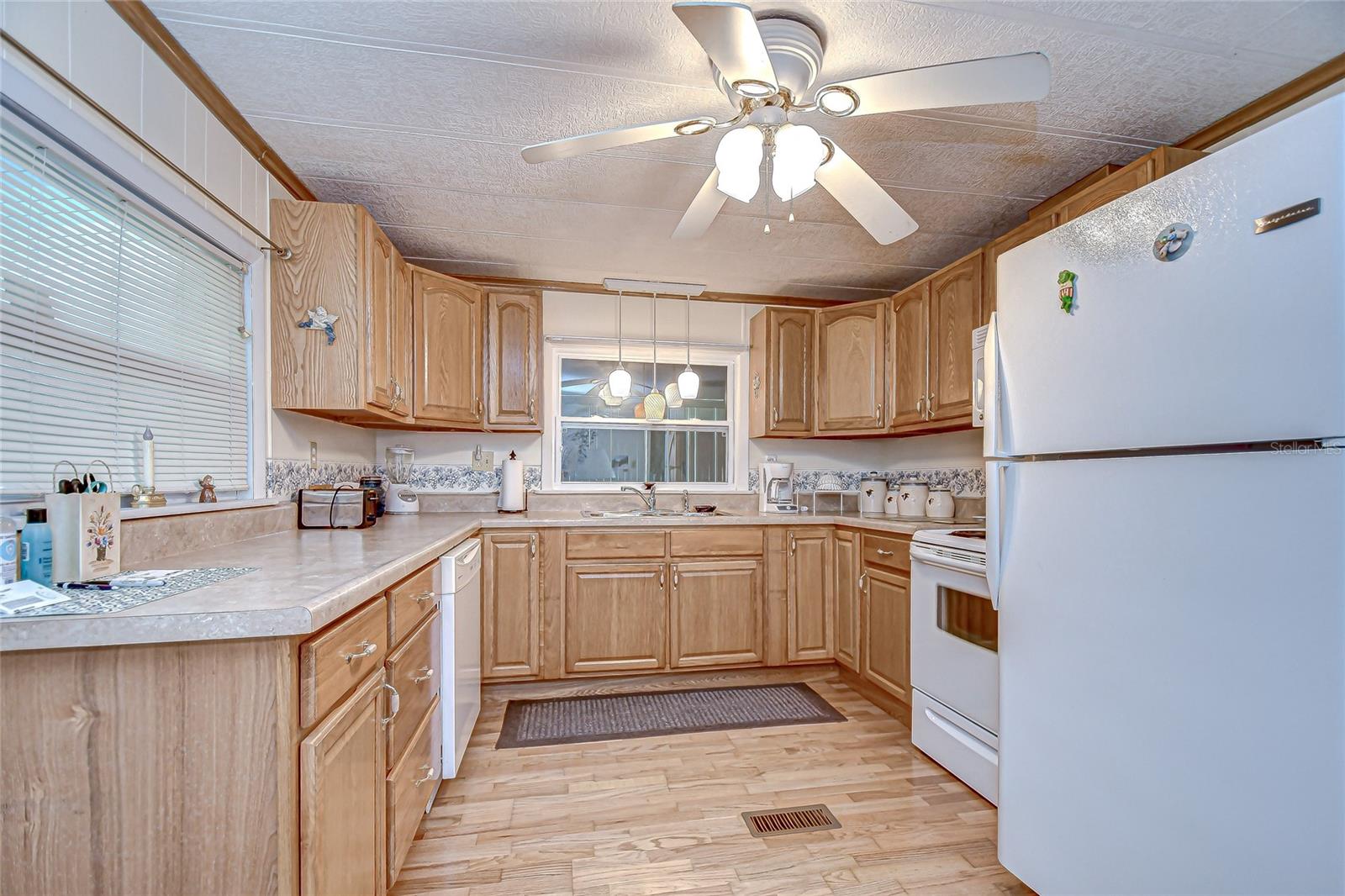 39443 Elgin Dr Property Photo 4
