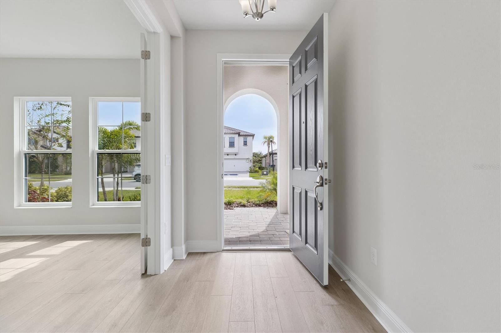 8517 Dove Bog Ter Property Photo 11