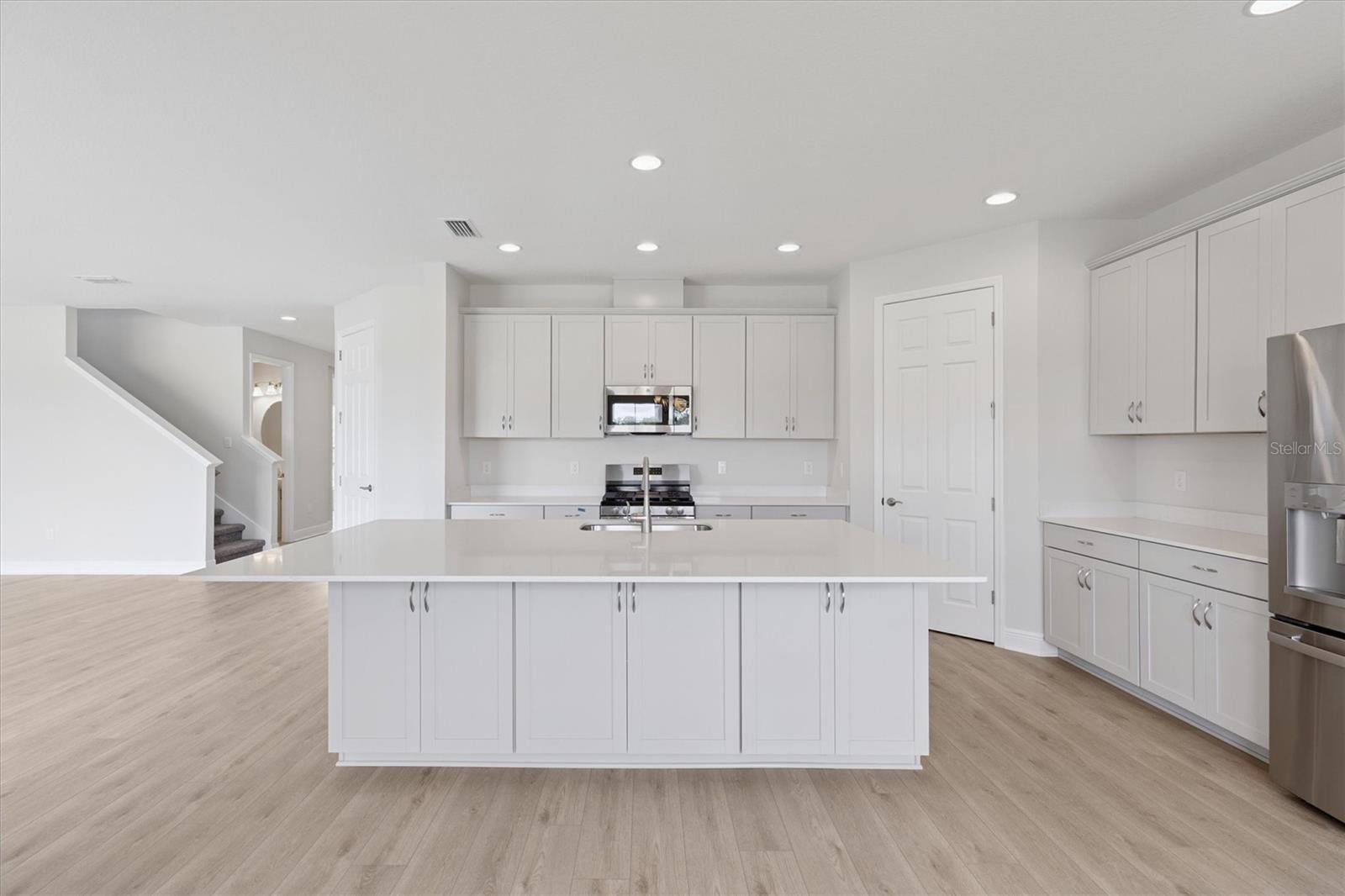 8517 Dove Bog Ter Property Photo 15