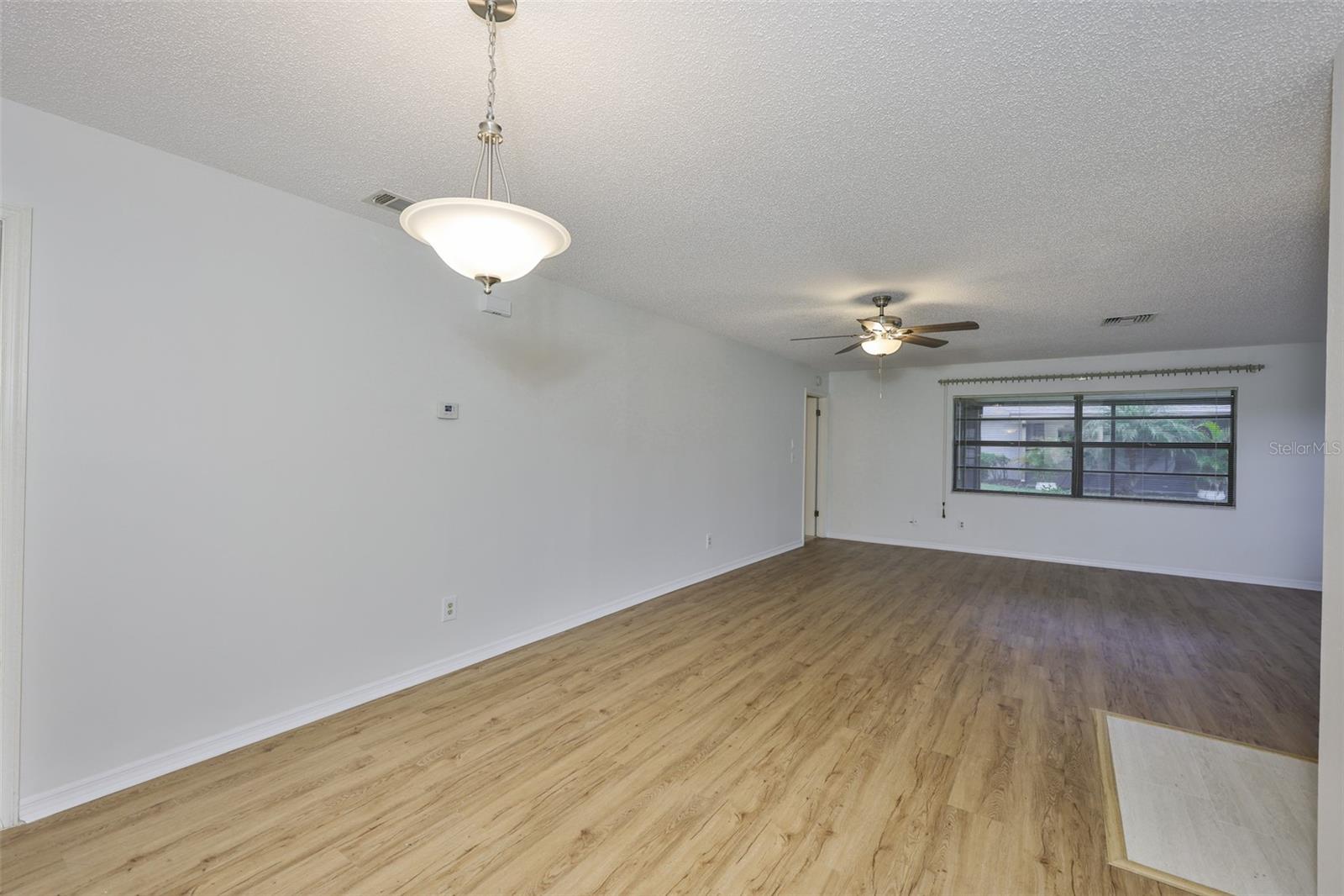 2122 Hereford Dr #511 Property Photo 11