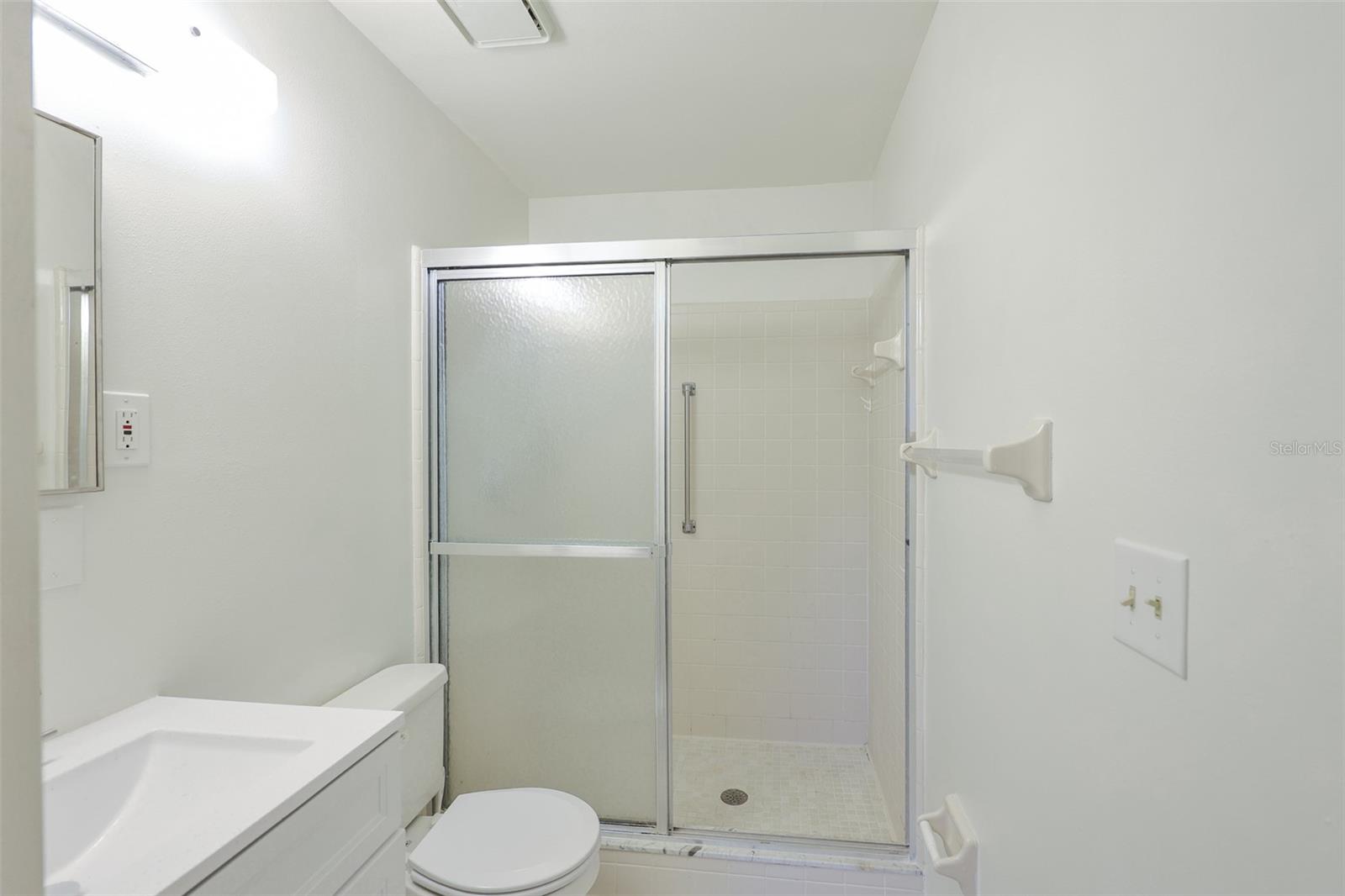 2122 Hereford Dr #511 Property Photo 19
