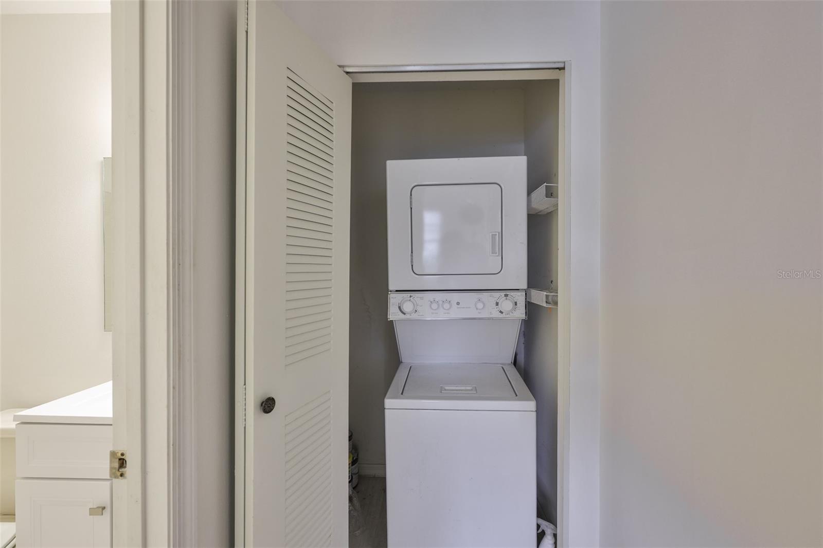 2122 Hereford Dr #511 Property Photo 25
