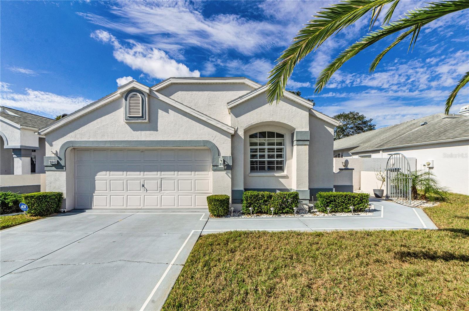 10443 CASA GRANDE CIR Property Photo 1