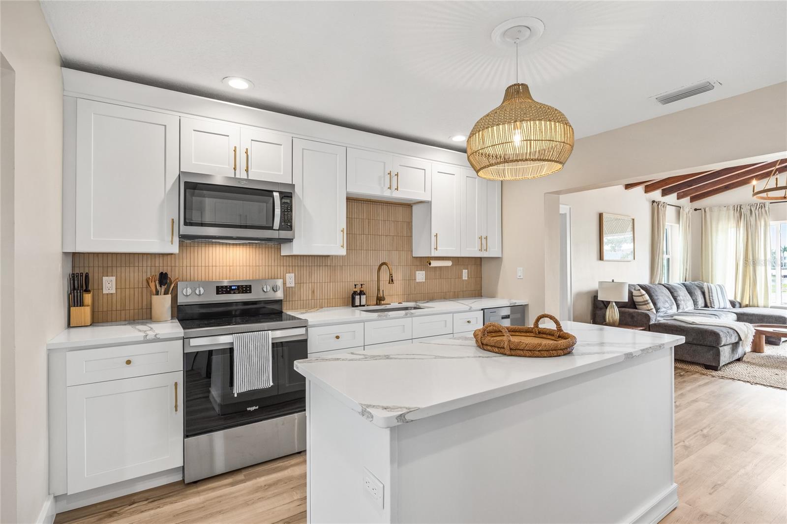 15804 Redington Dr Property Photo 16