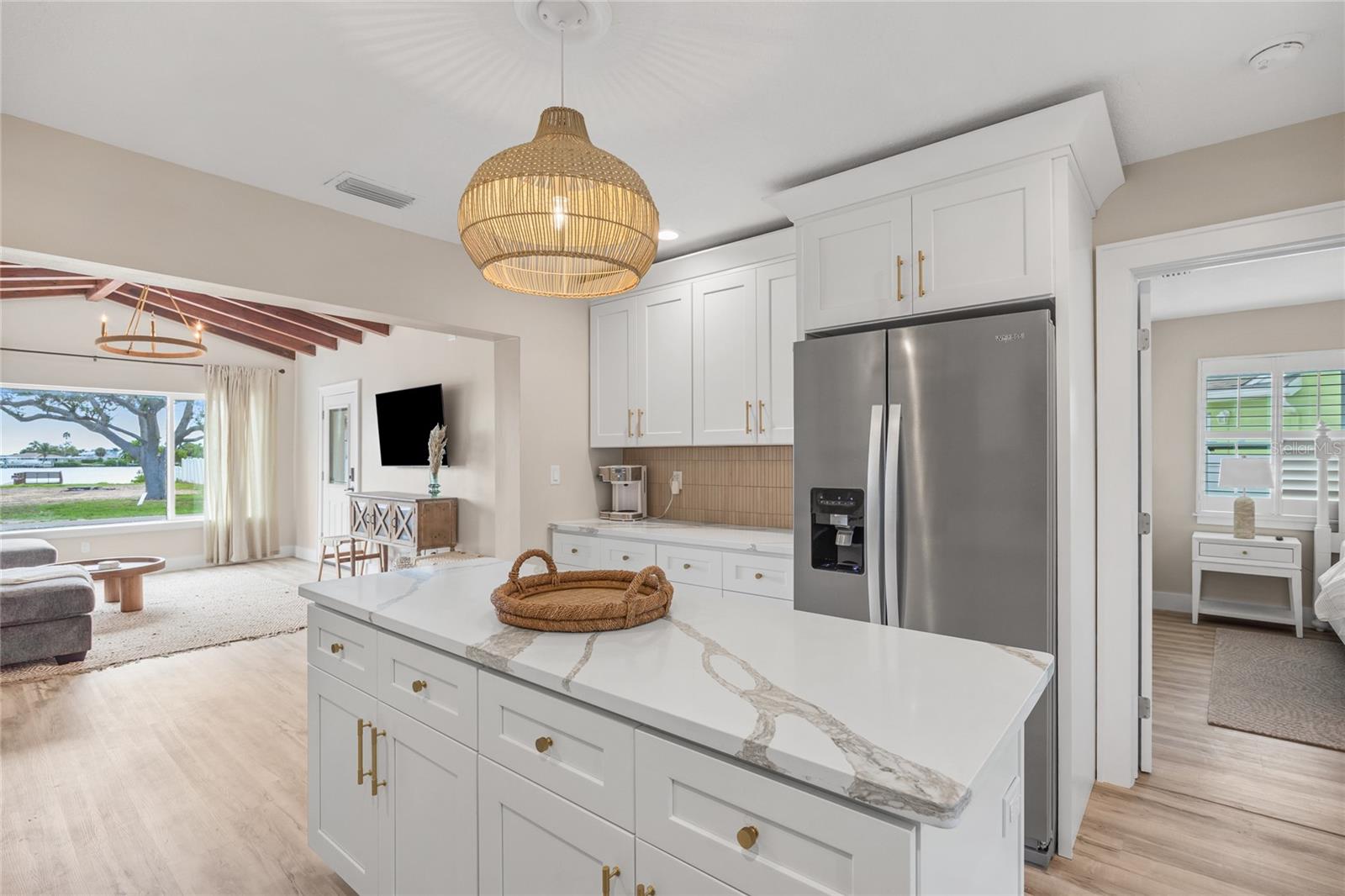 15804 Redington Dr Property Photo 17