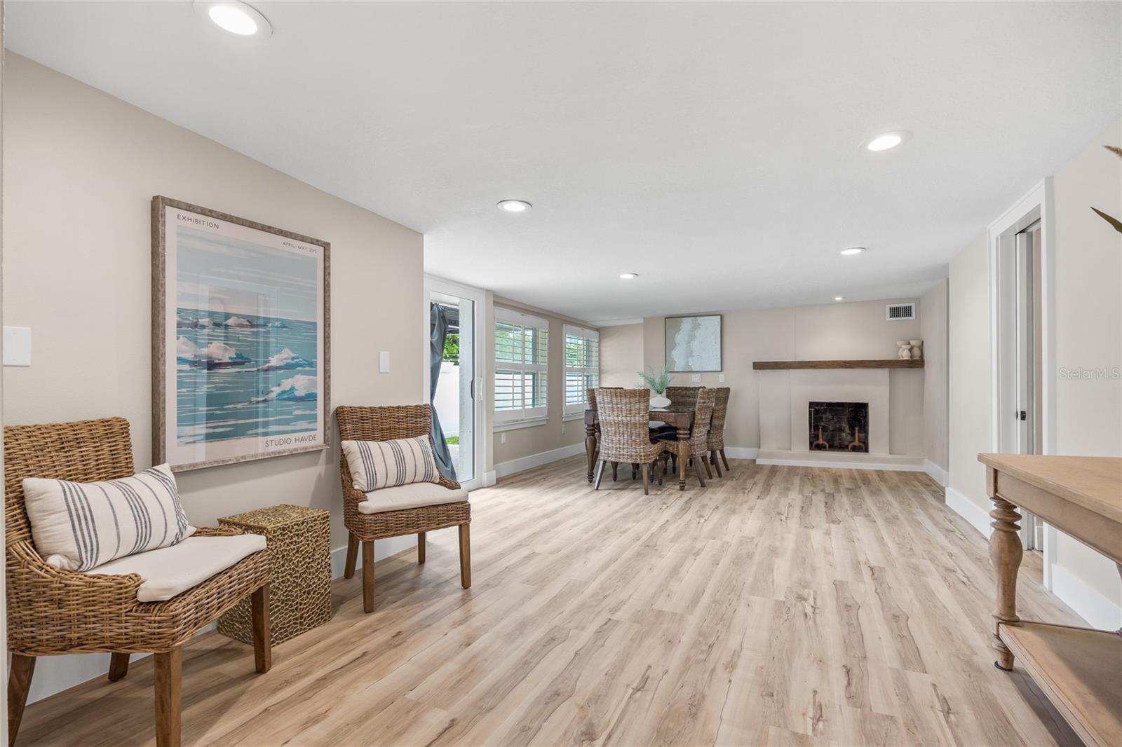 15804 Redington Dr Property Photo 18