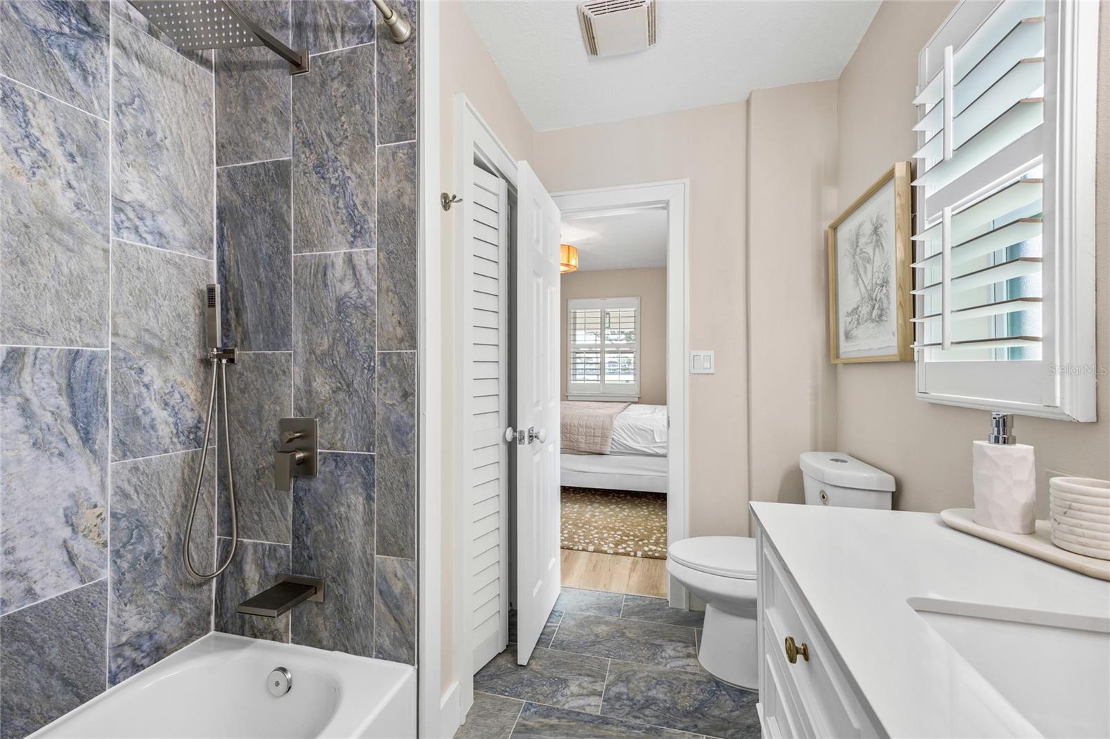 15804 Redington Dr Property Photo 33