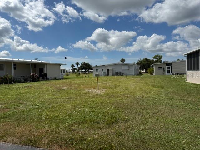 224 La Rosas Property Photo 3