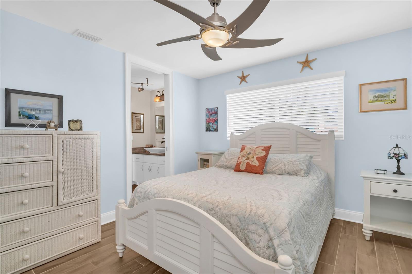 1100 Friendly Way S Property Photo 35