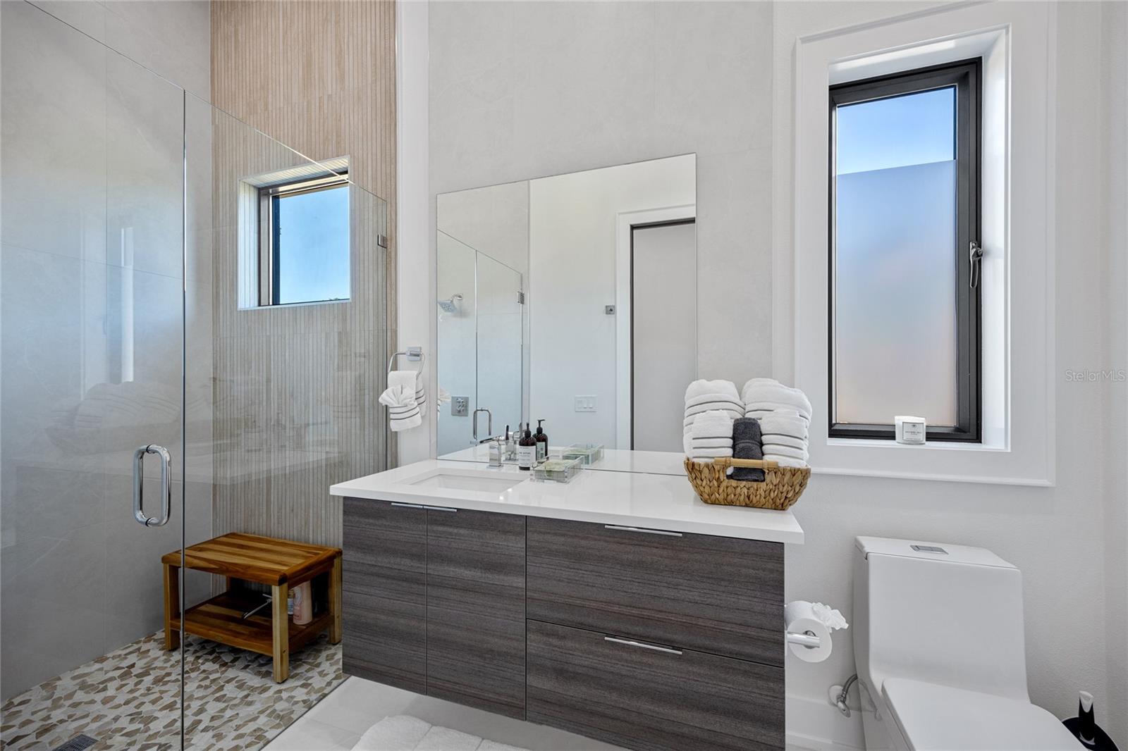 5237 61st Ave S Property Photo 34