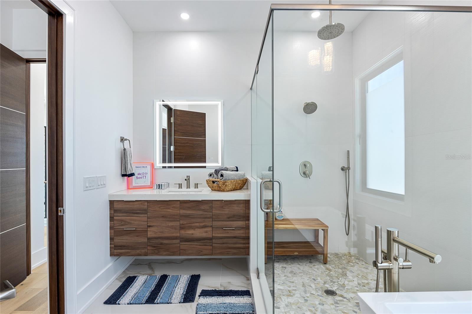 5237 61st Ave S Property Photo 52