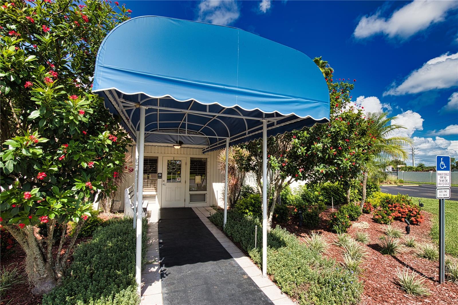 236 La Rosas Property Photo 85
