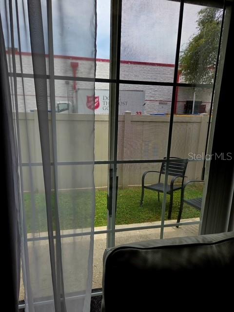 2013 Sea Front Ct Property Photo 9