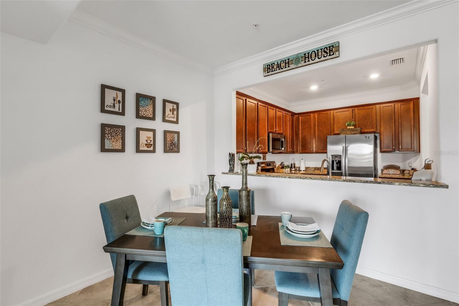 20450 Lagente Cir Property Photo 17