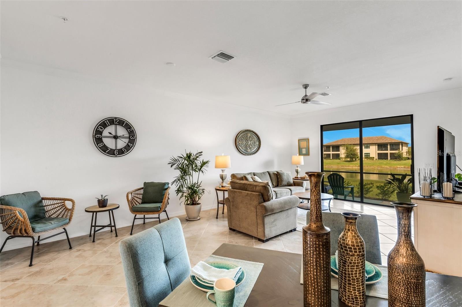 20450 Lagente Cir Property Photo 19