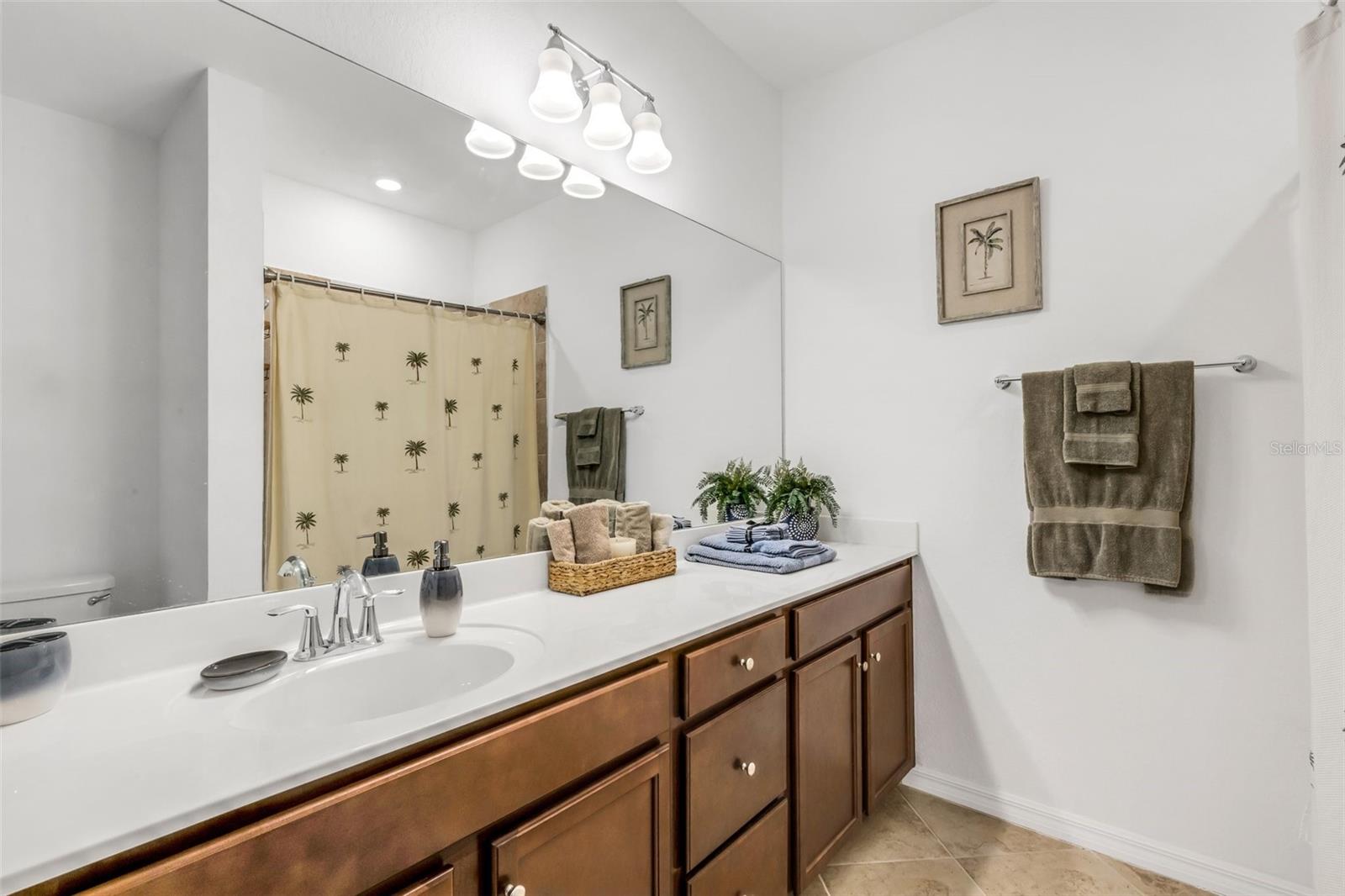 20450 Lagente Cir Property Photo 32