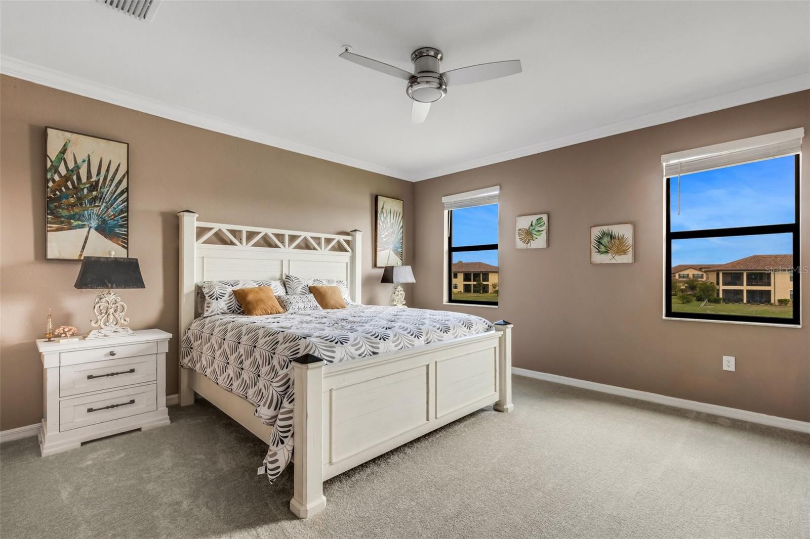 20450 Lagente Cir Property Photo 44