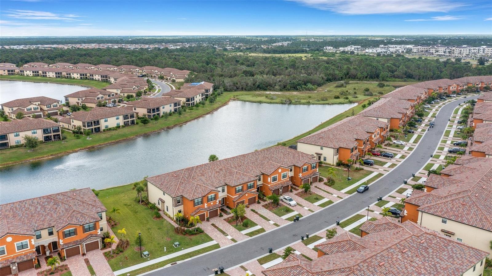 20450 Lagente Cir Property Photo 62