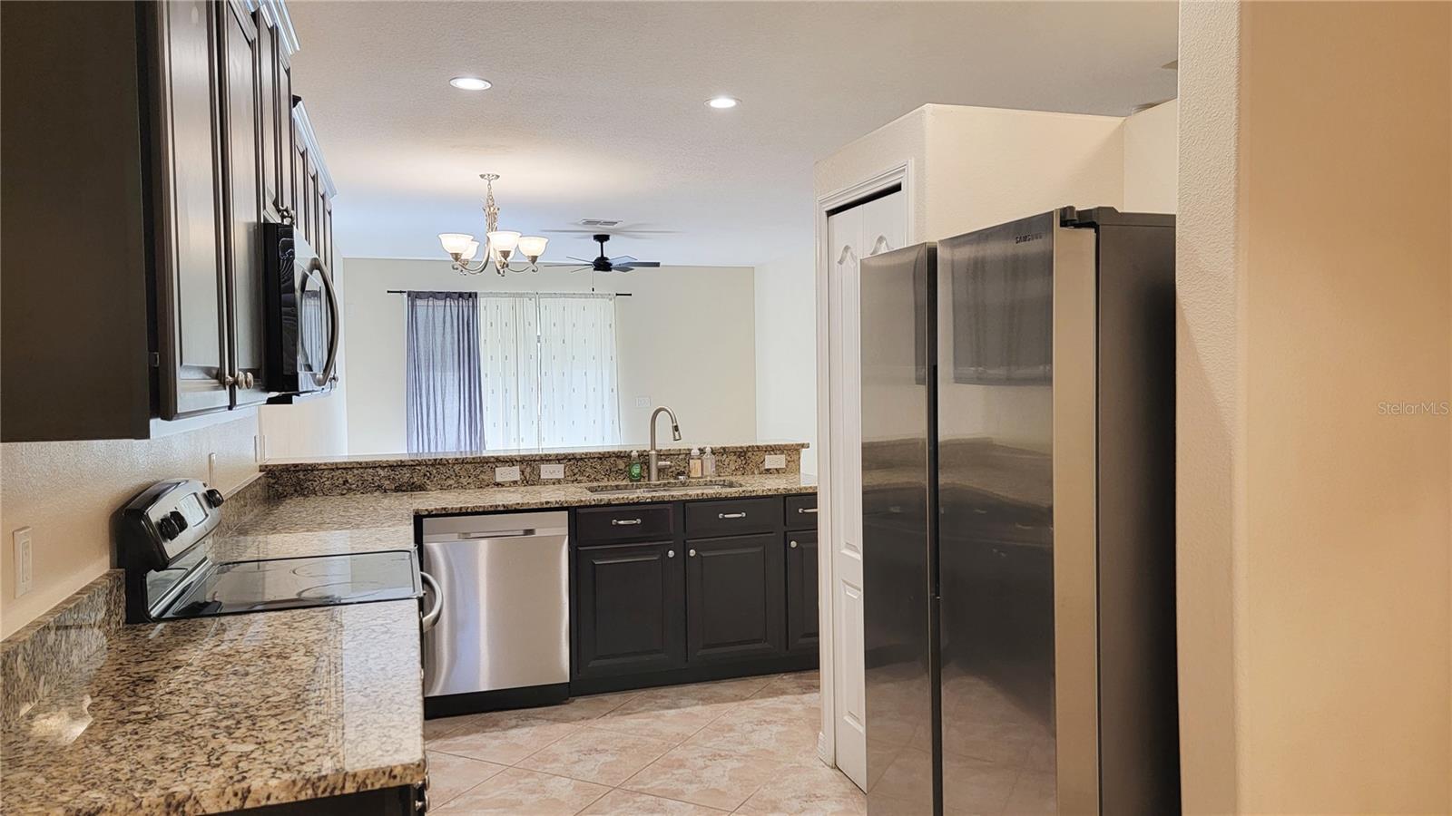 9540 Trumpet Vine Loop Property Photo 8
