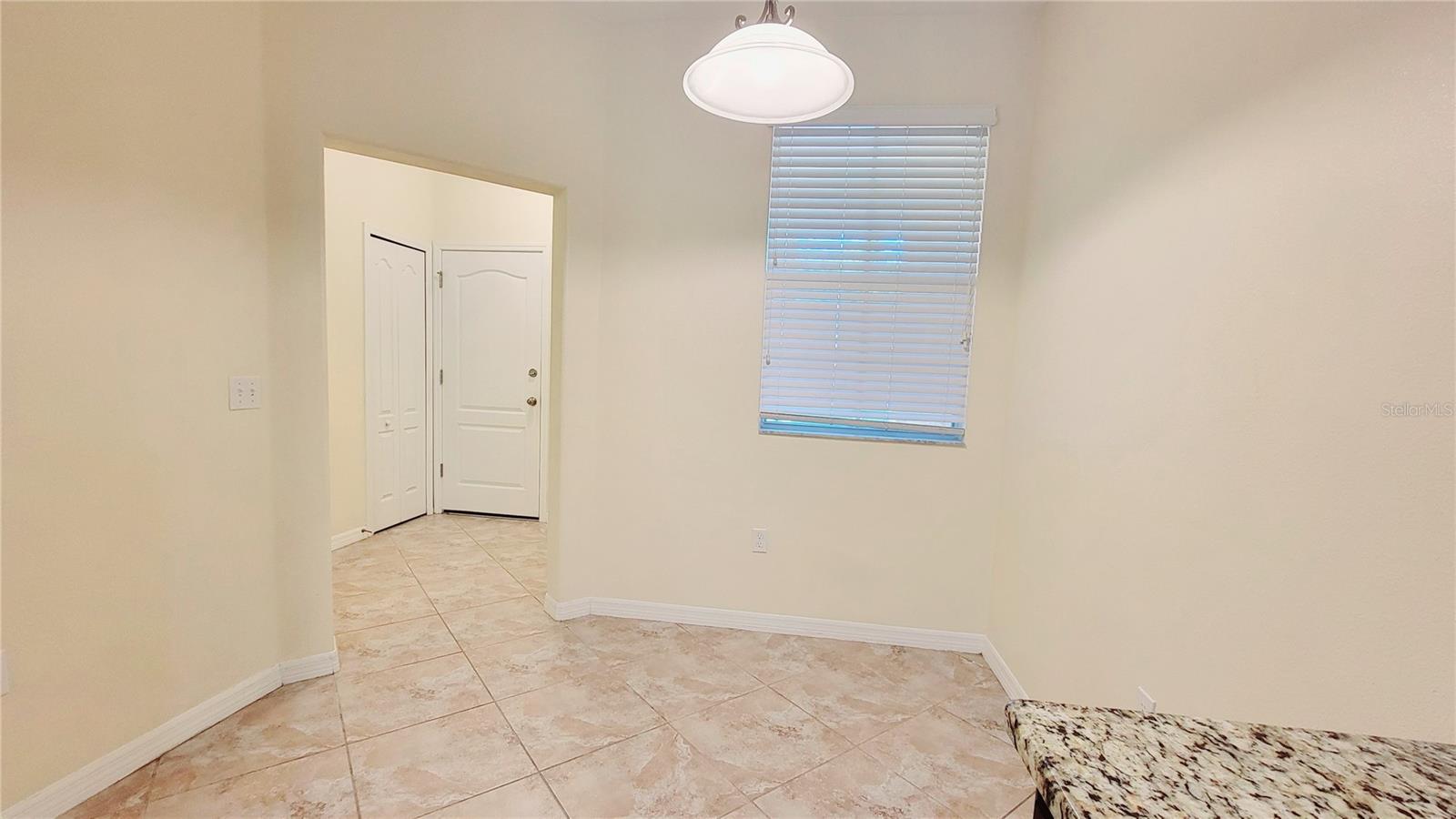 9540 Trumpet Vine Loop Property Photo 10