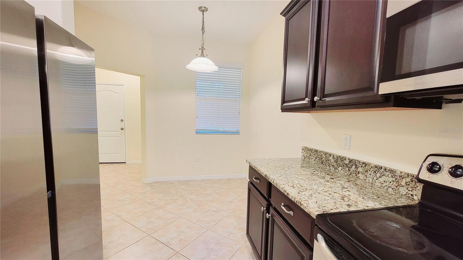 9540 Trumpet Vine Loop Property Photo 11