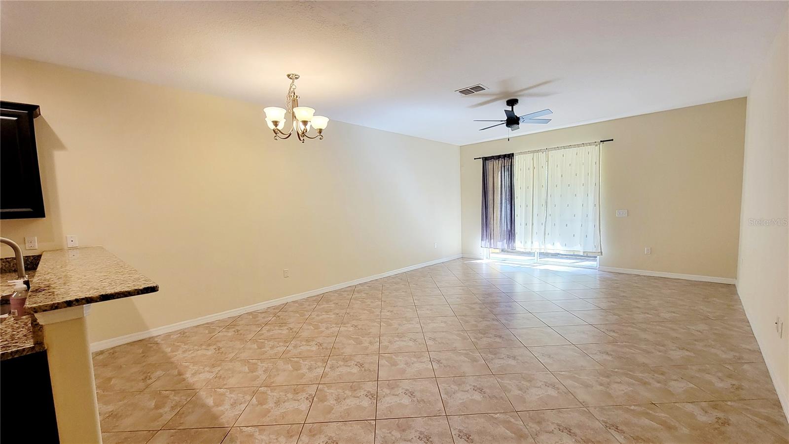 9540 Trumpet Vine Loop Property Photo 21