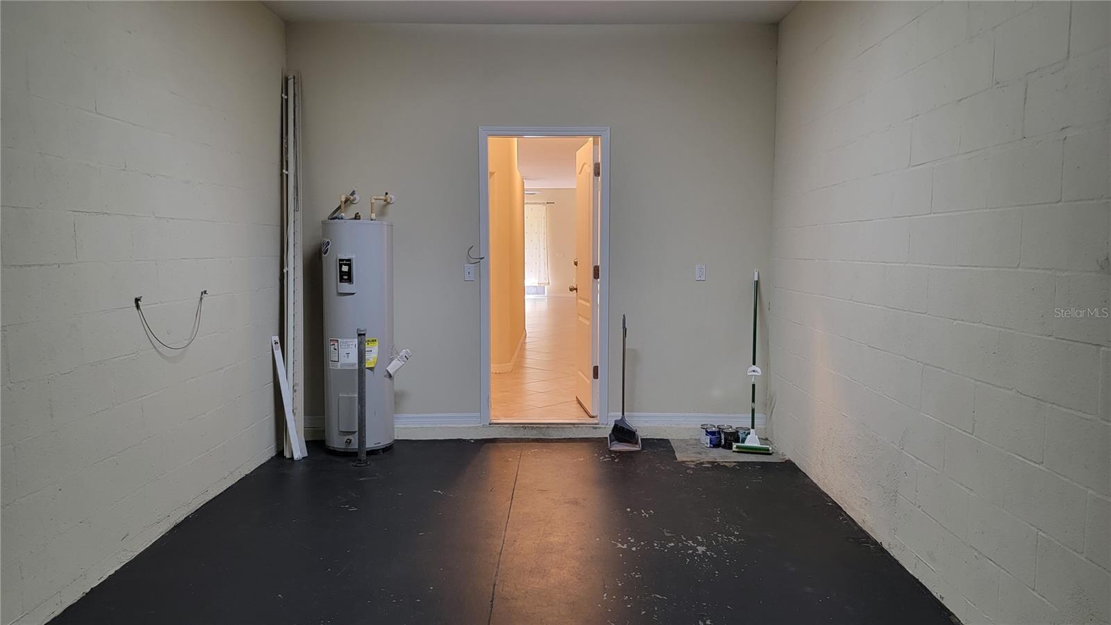 9540 Trumpet Vine Loop Property Photo 44