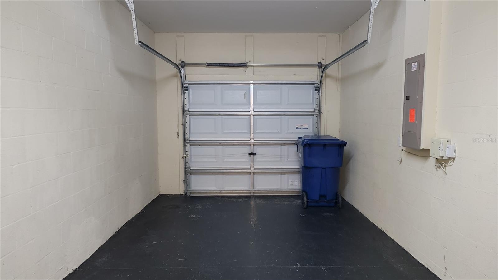 9540 Trumpet Vine Loop Property Photo 45
