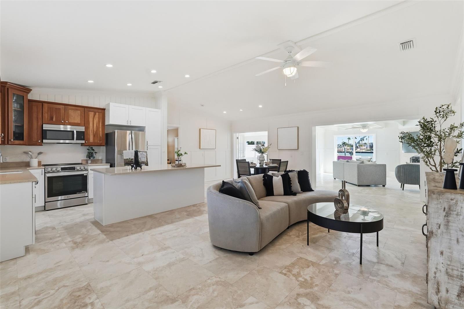 15302 Harbor Dr Property Photo 8