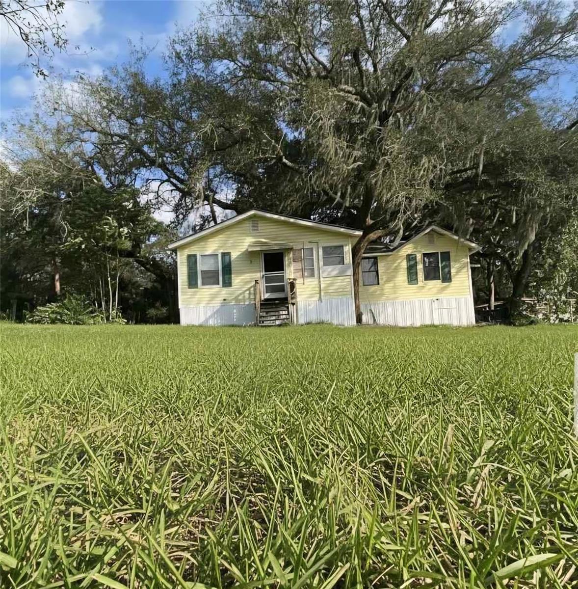 12510 Robinhood Rd Property Photo
