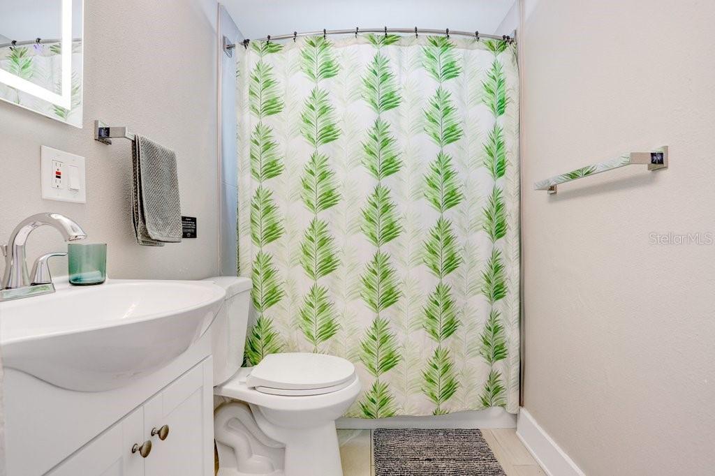 1811 E Palifox St Property Photo 11
