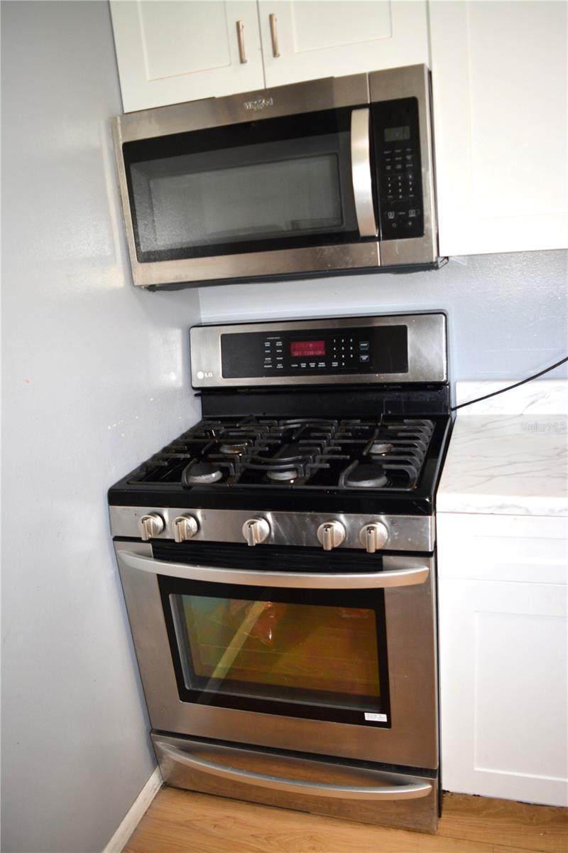 4424 Rose St Property Photo 10