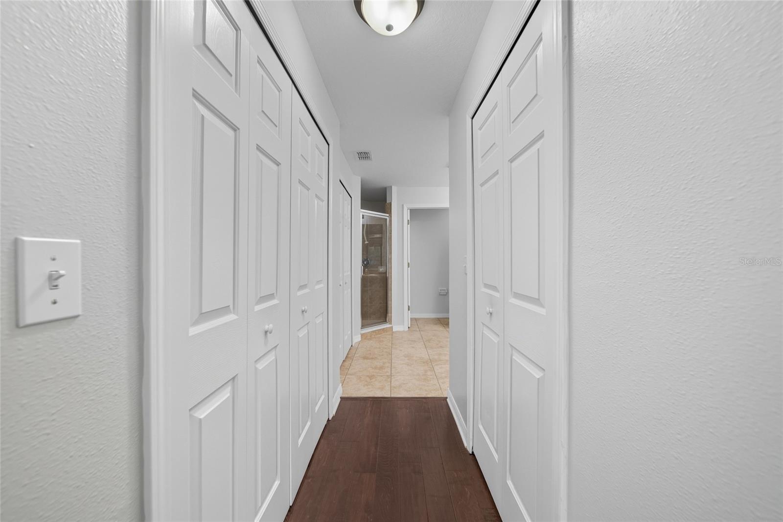 9427 Rolling Cir Property Photo 14
