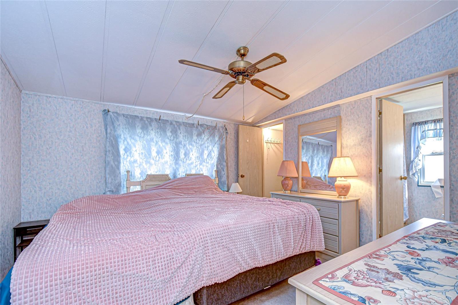 3922 William Hume Dr Property Photo 14