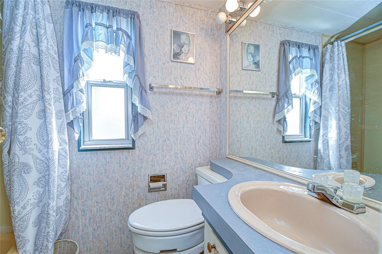 3922 William Hume Dr Property Photo 16