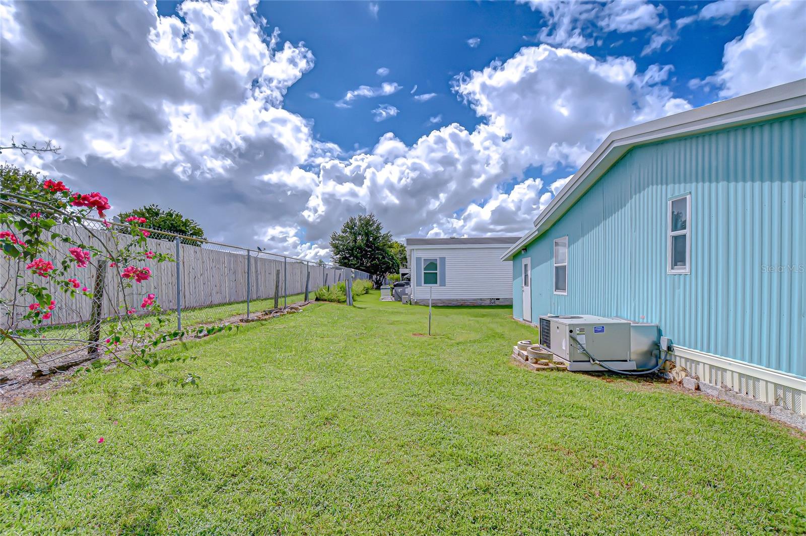 3922 William Hume Dr Property Photo 31