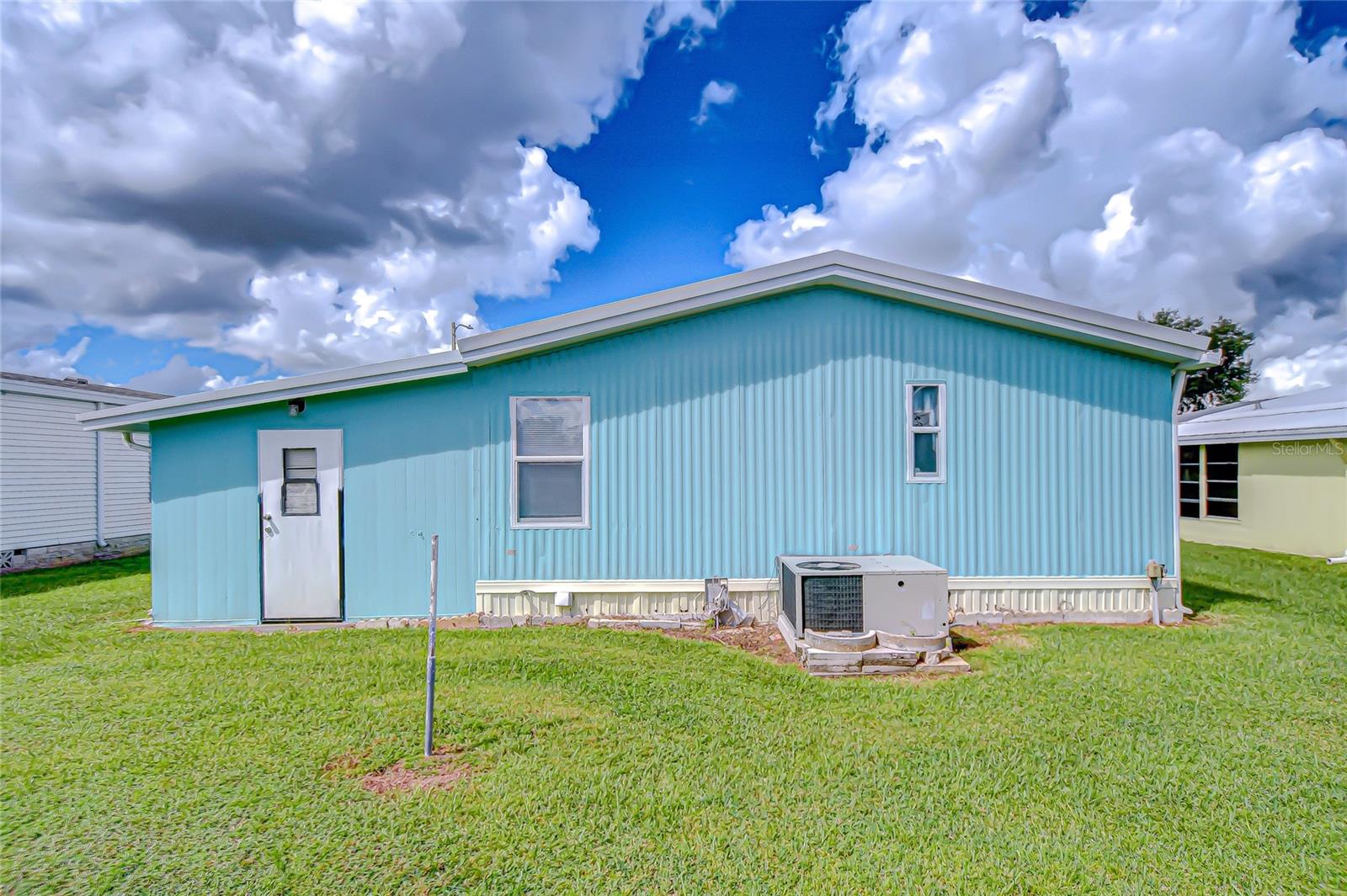 3922 William Hume Dr Property Photo 32