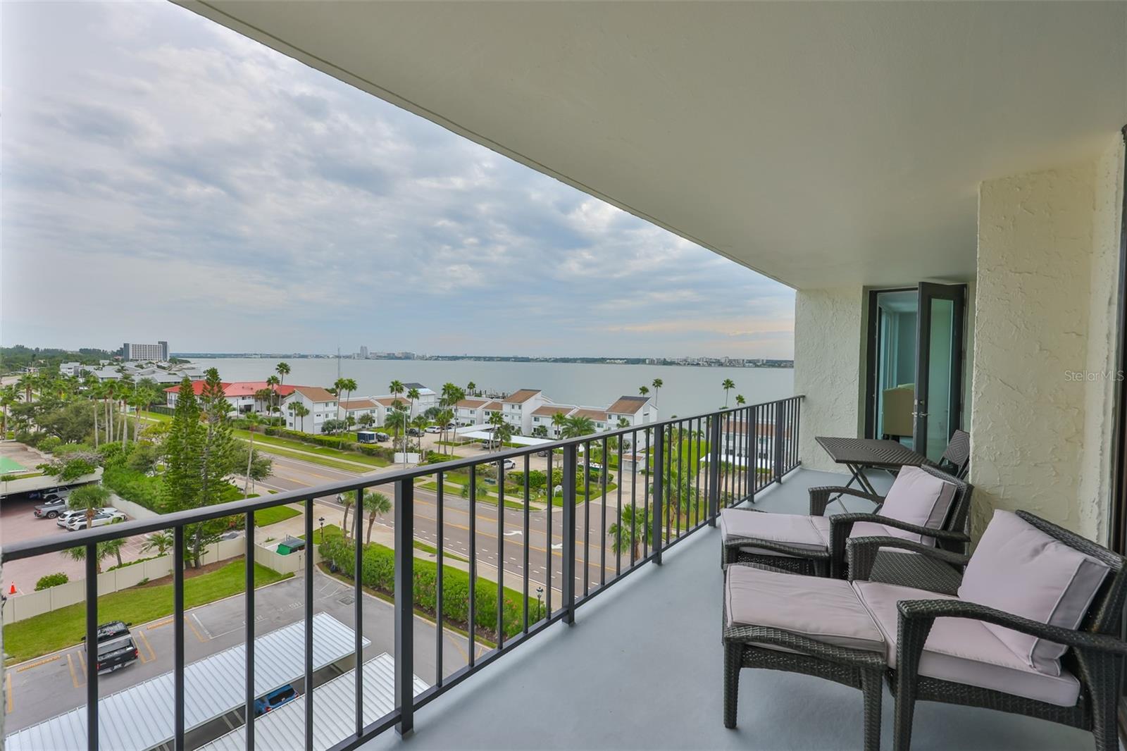 1400 Gulf Blvd #704 Property Photo 23