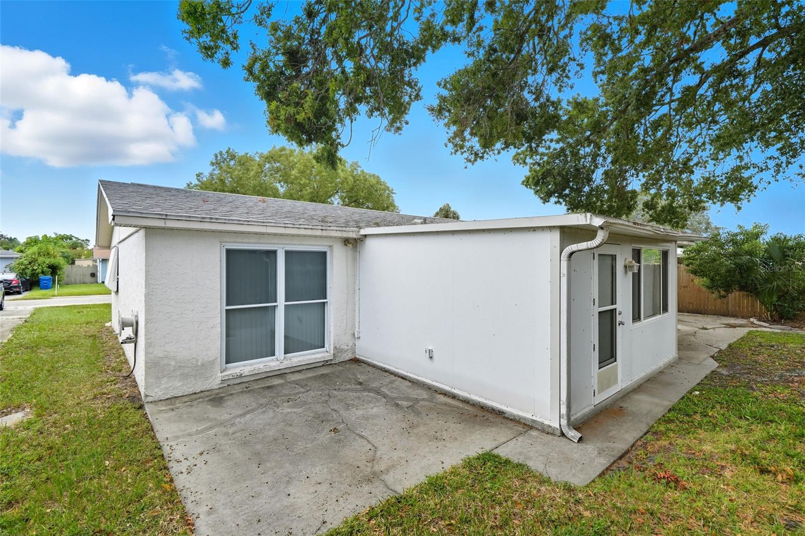 3125 Salisbury Dr Property Photo 24